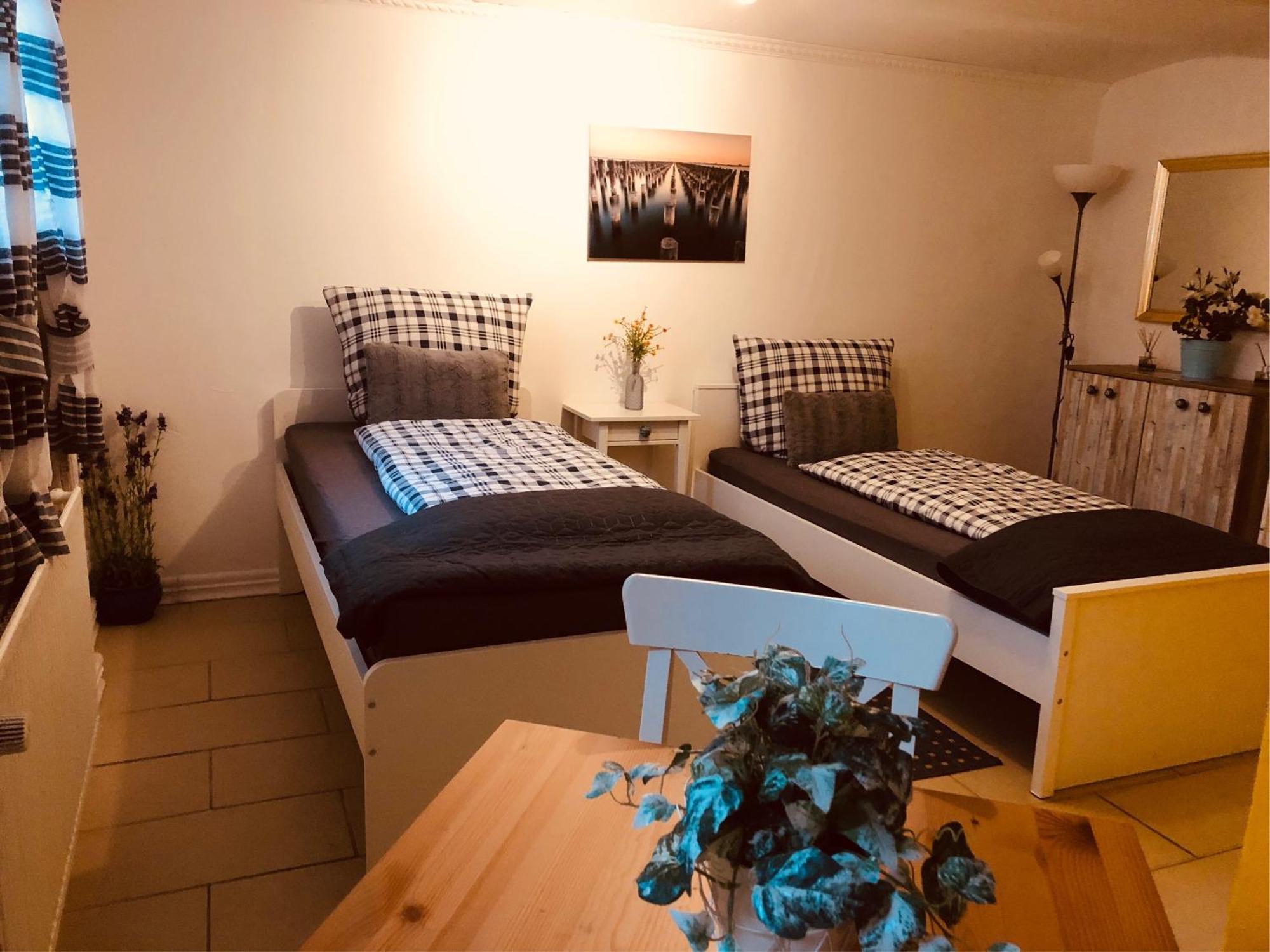 Hotel Ts Monteurzimmer Elmshorn Esterno foto